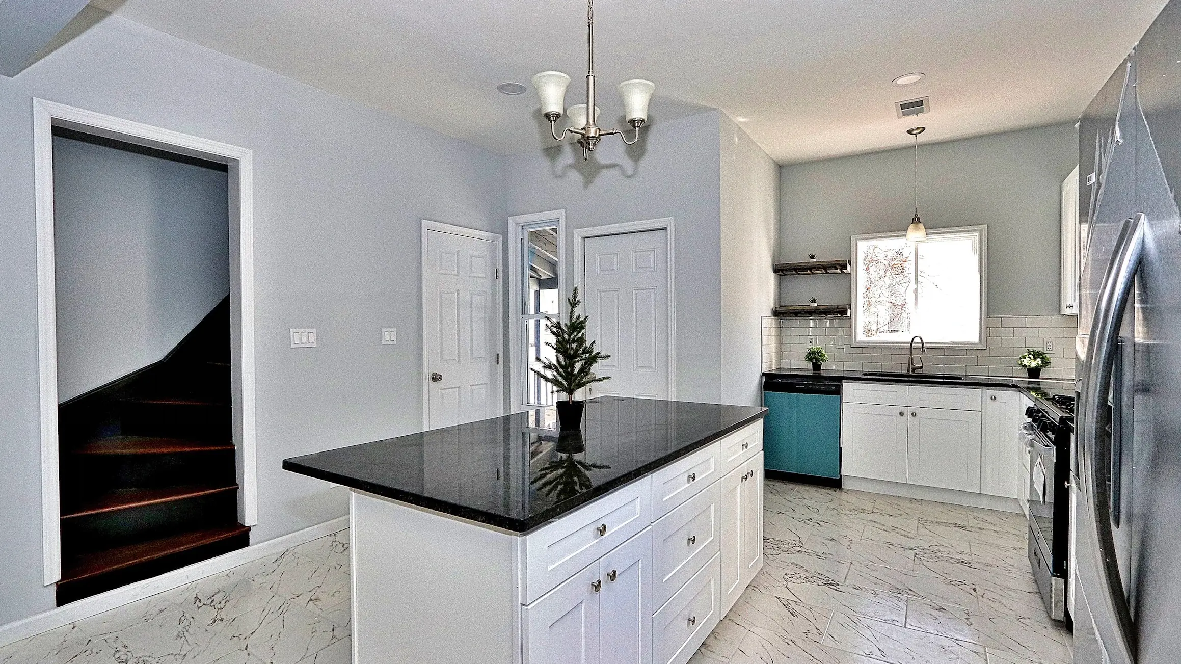 Gus Skyy Construction kitchen